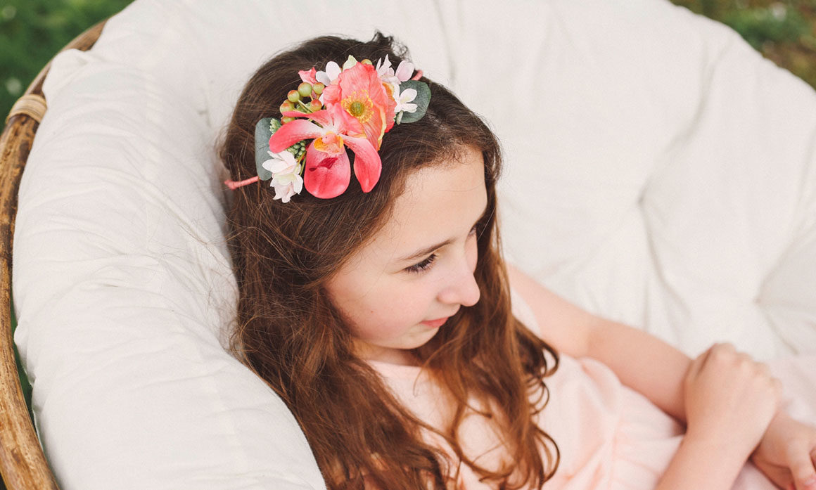 couronne de fleurs enfant mariage couleurs vives fillette princesse rose