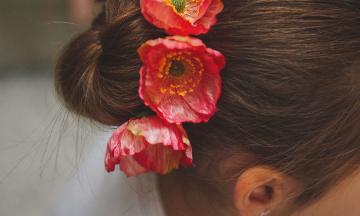 barrette fleur rose vive enfant d'honneur cérémonie mariage pince de princesse