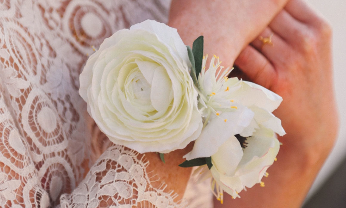 coiffure mariage fleur blanche champêtre intemporel ruban